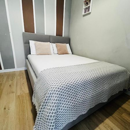 Iren Smart Apartment Leopoli Esterno foto