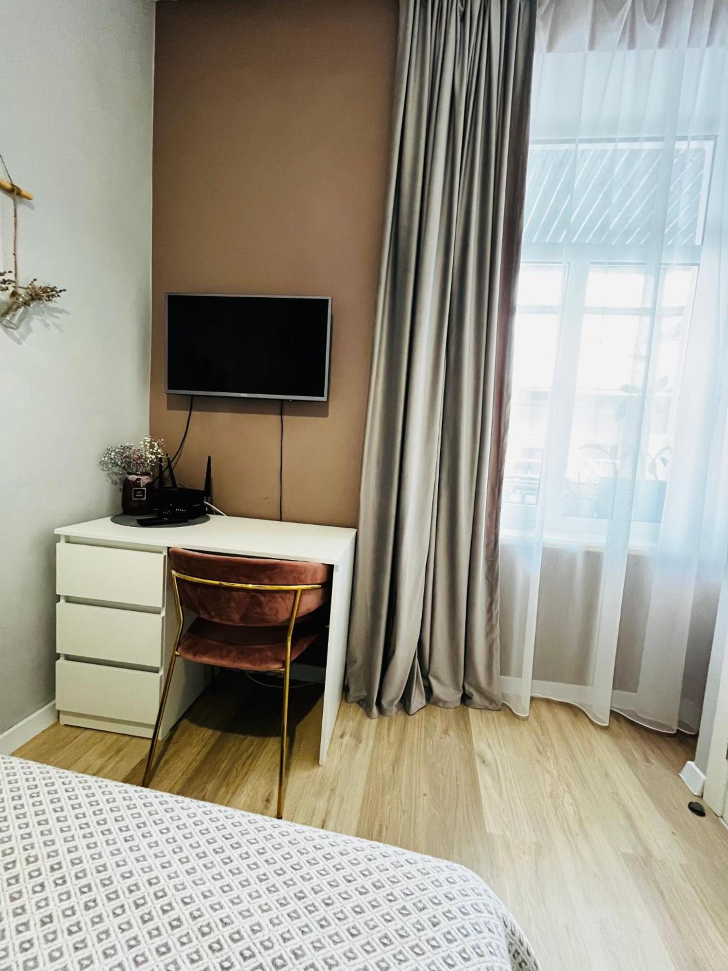 Iren Smart Apartment Leopoli Esterno foto