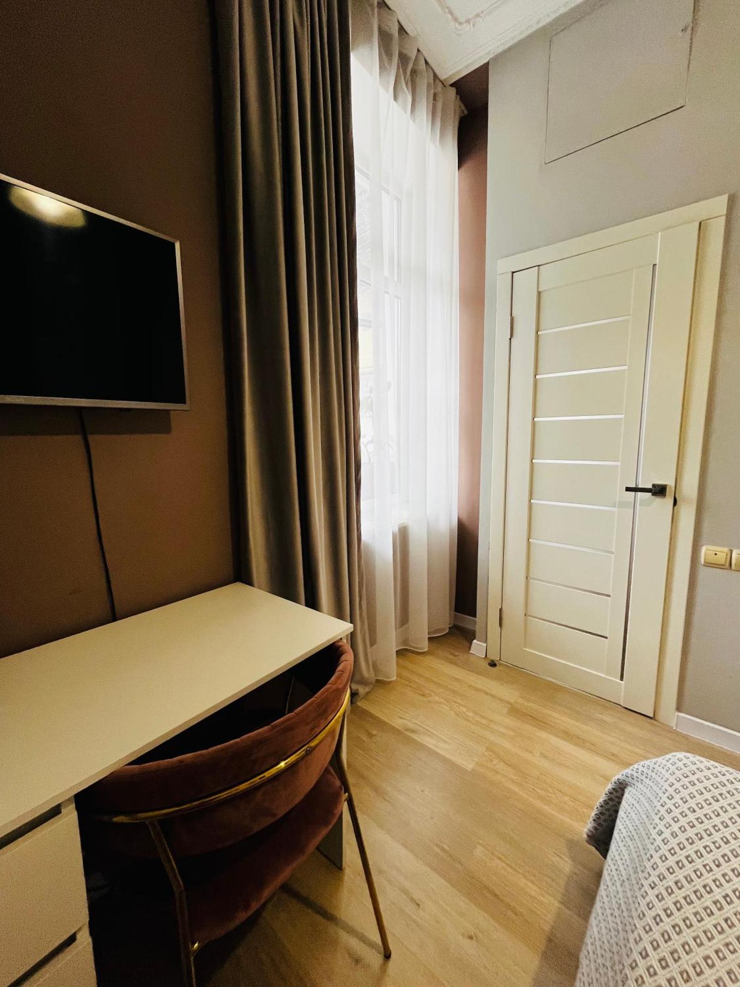 Iren Smart Apartment Leopoli Esterno foto